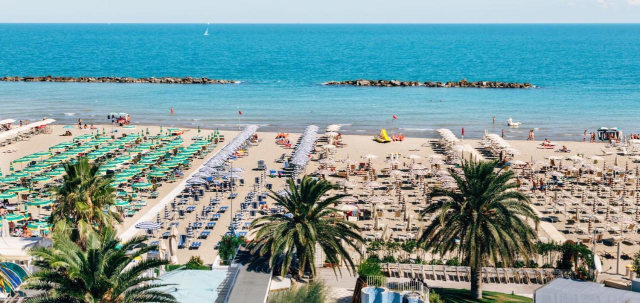 Aparthotel Il Lauro San Benedetto del Tronto Exterior foto