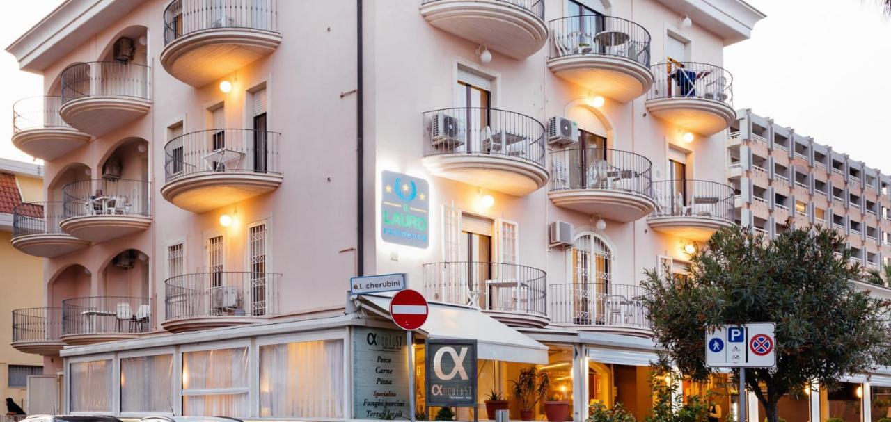 Aparthotel Il Lauro San Benedetto del Tronto Exterior foto