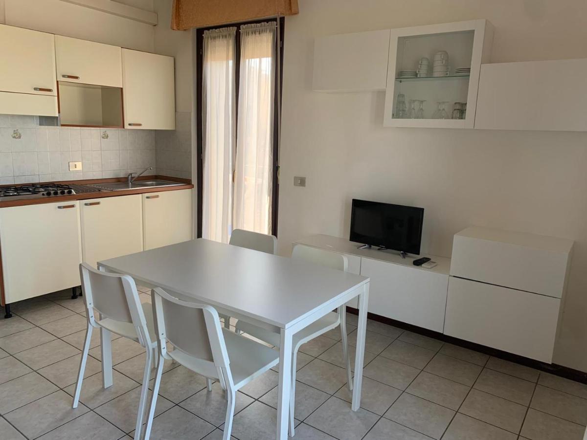 Aparthotel Il Lauro San Benedetto del Tronto Exterior foto