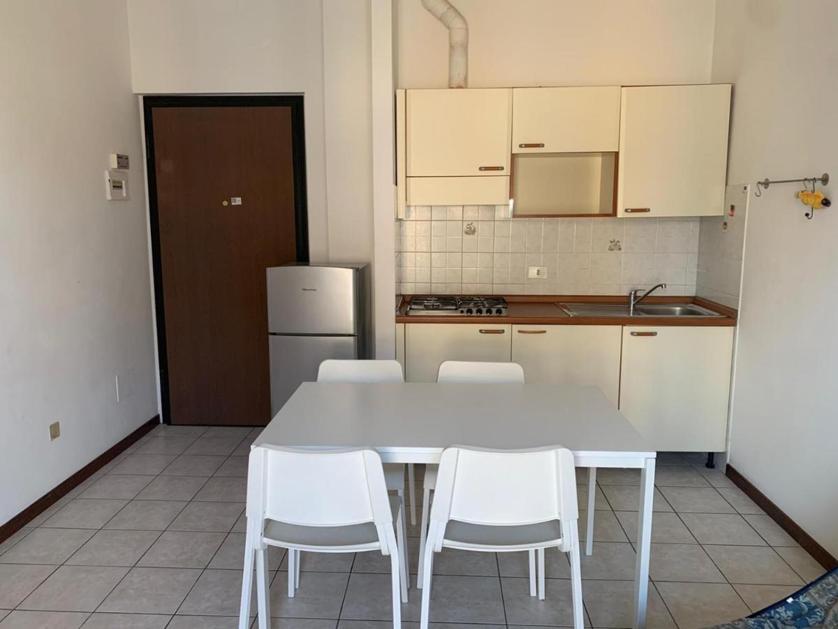 Aparthotel Il Lauro San Benedetto del Tronto Exterior foto
